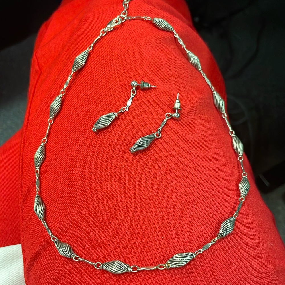 Vintage necklace set